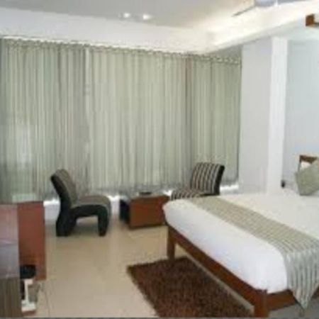 היידראבד Oyo 14502 Hotel Hill View Guest House Hitech City מראה חיצוני תמונה